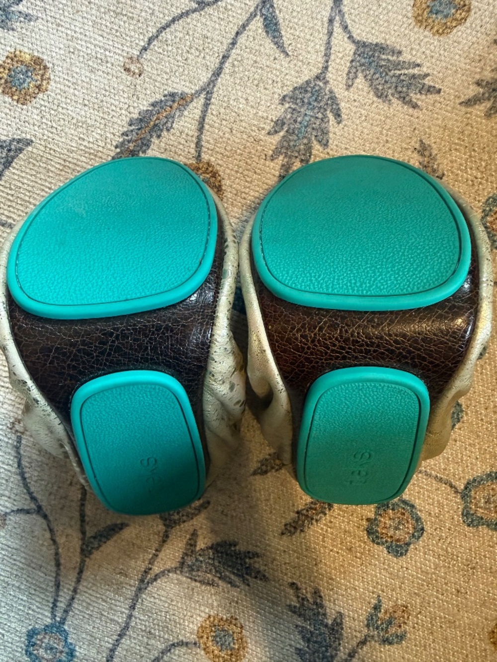 Tieks flats- 4 pairs in great condition (size 9) - Picture 5 of 17